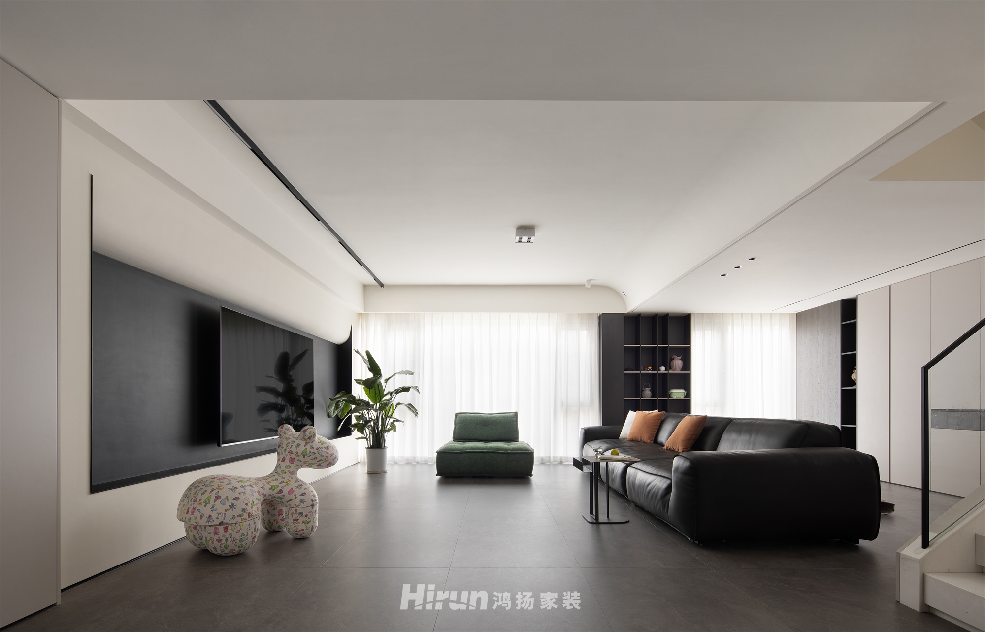 潤(rùn)和·湘江天地180㎡雅致現(xiàn)代復(fù)式 裝修案例實(shí)景圖-1