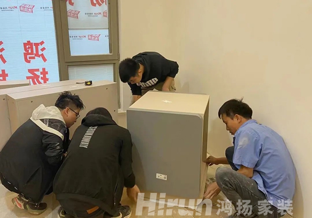 權威鑒證 勞模精神 | 卓越工匠郝鐵宏的一天